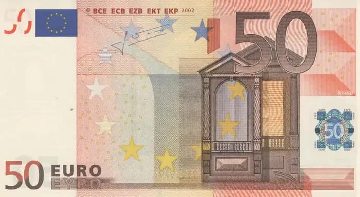 50 євро — першої серії